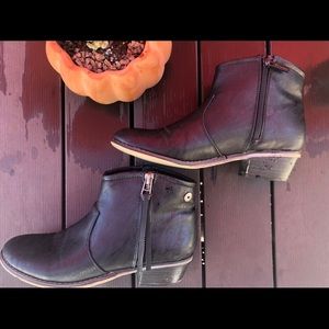 Breckelle’s Dorado ZIP up Ankle Boot Bootie